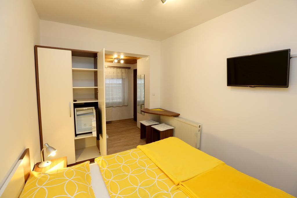 בוהין Accommodation Resman חדר תמונה